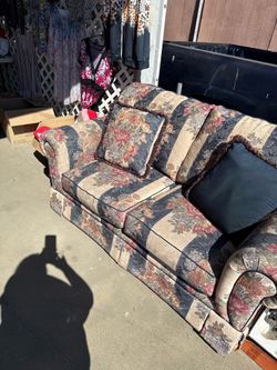 Loveseat sofa