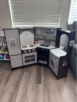 Kids play kitchen
