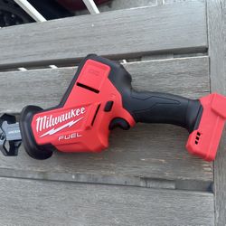 New M18 Fuel Milwaukee Saw Only