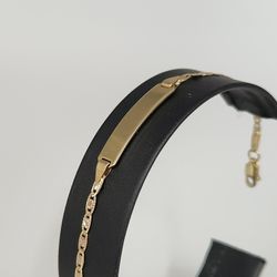 Elegant 14 K Yellow Gold Valentino ID Bracelet 5.5" Engravable Name Plate