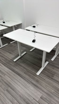 Standing desk