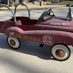 Vintage InStep Engine No. 7 Fire and Rescue Pedal Car