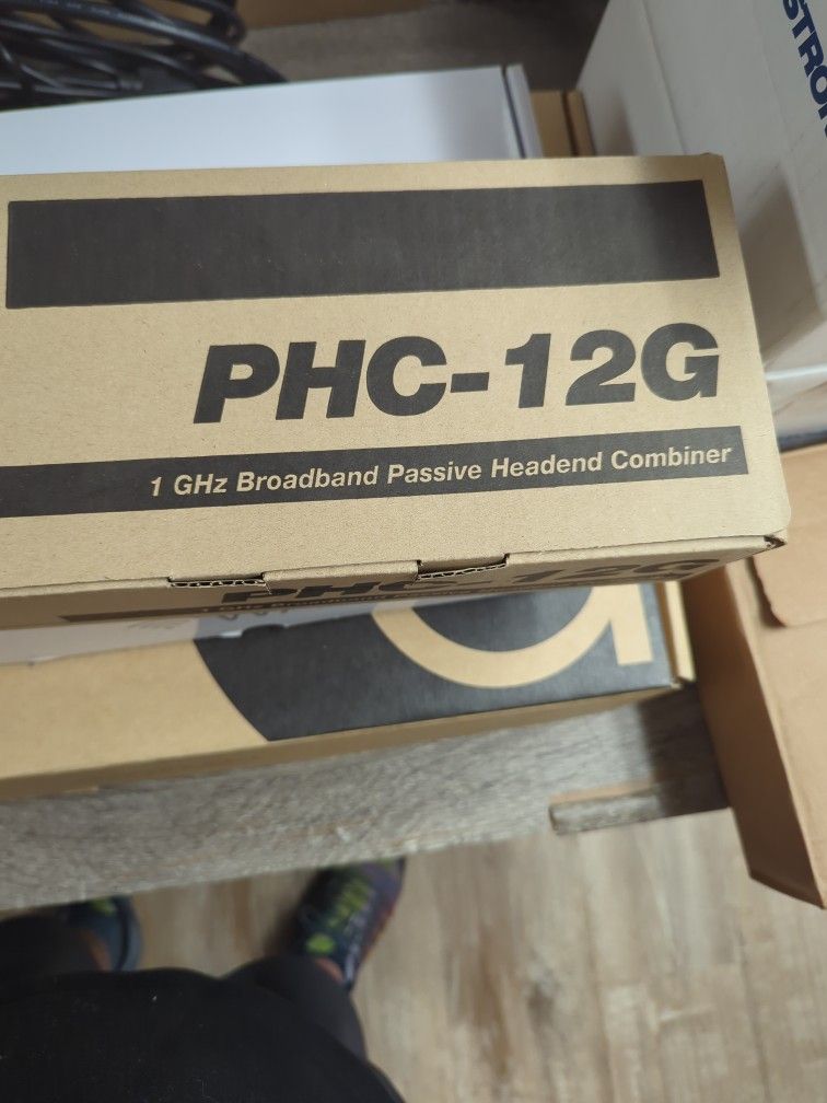 ATX  1GHz broadband Passive Headend Combiner