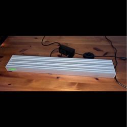 Thrive ecosystems 24 inch SUPER BRIGHT reptile/ fish light with dimmer switch 