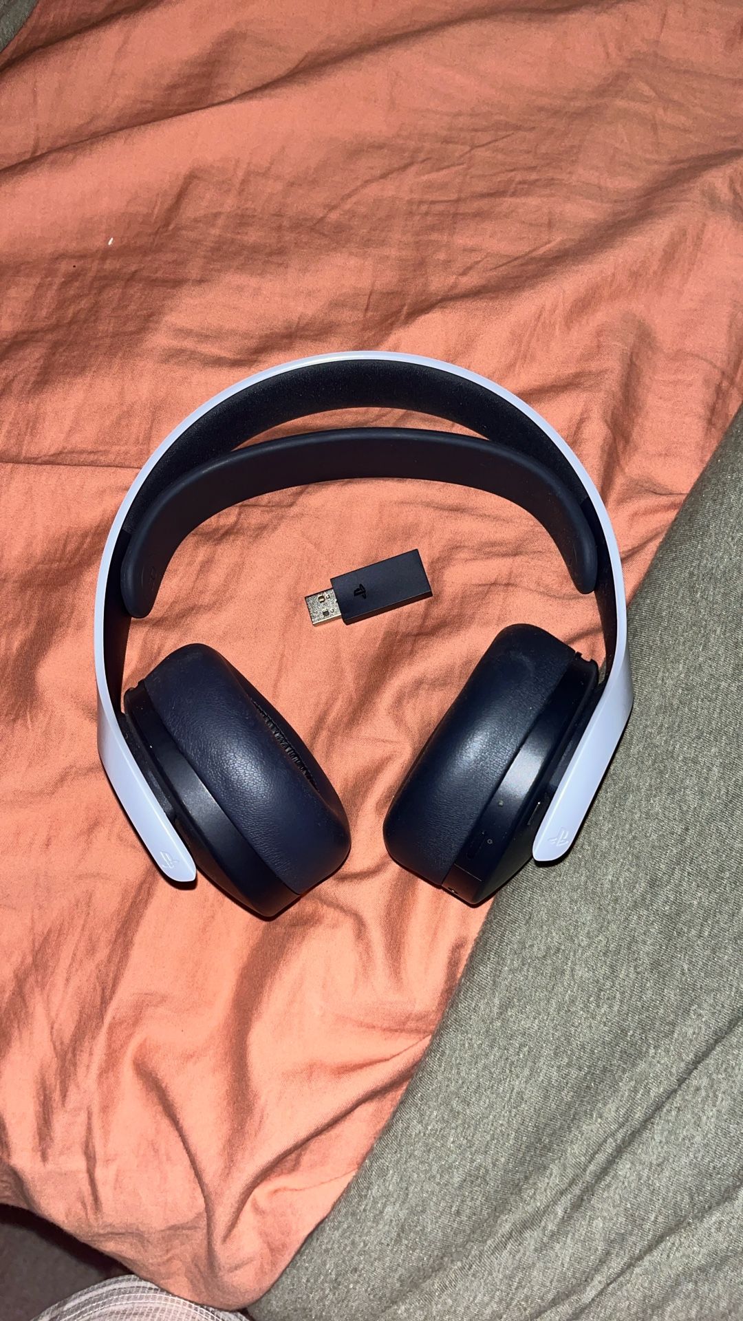 Ps wireless mic/headset or headphones