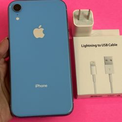 IPhone XR (128gb) Blue UNLOCKED 