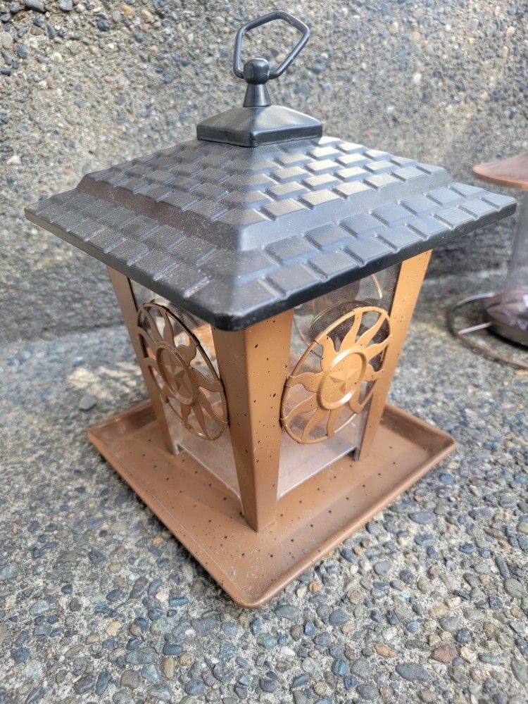 Perky-Pet Bird Seed Feeder