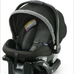 Graco Infant Car seat With Base 
