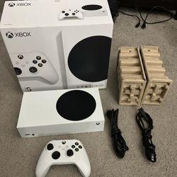Microsoft Xbox Series S White Console System 512gb w/ Box Tested