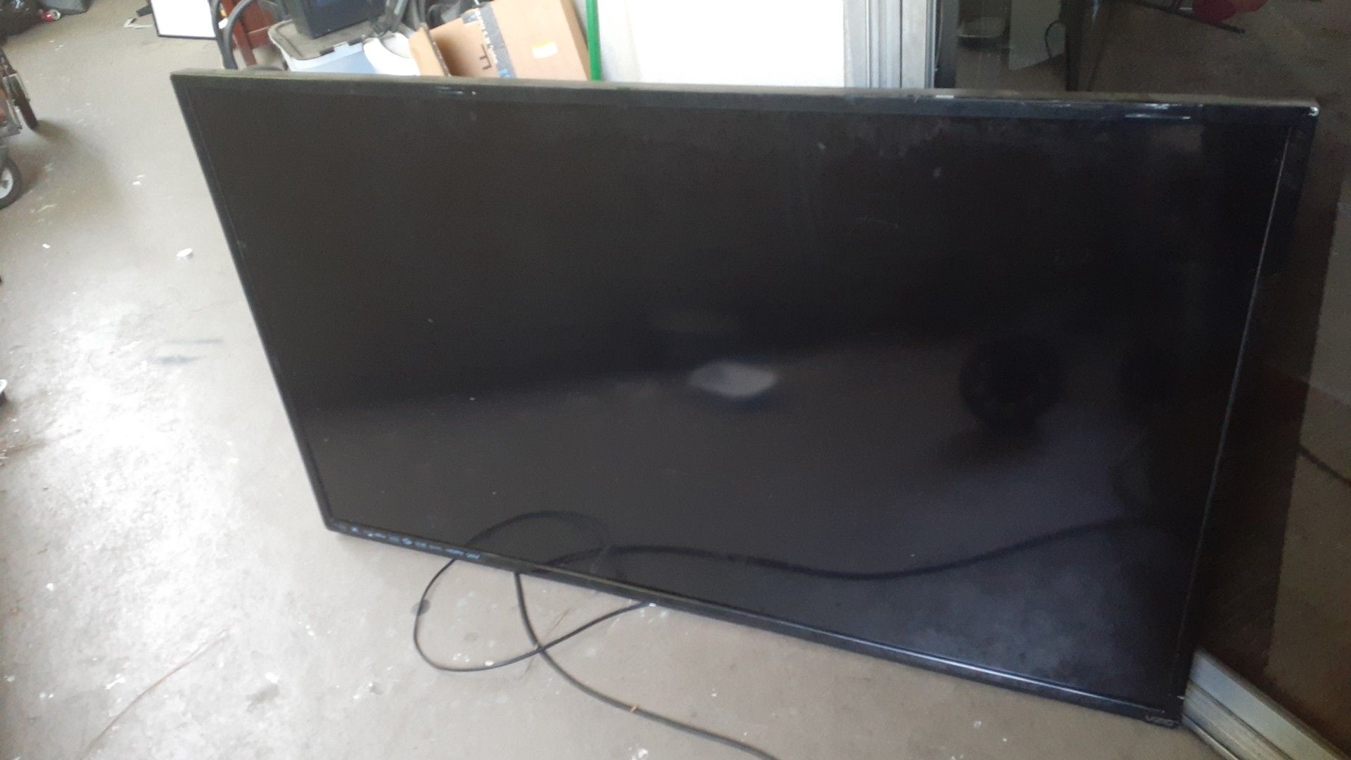 70 inch Vizio for parts. Solo para partes.