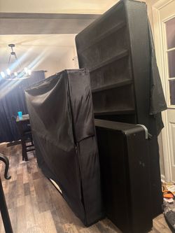 Two Twin Size Boxboards ( King )