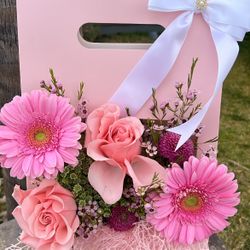 Floral Arrangements !