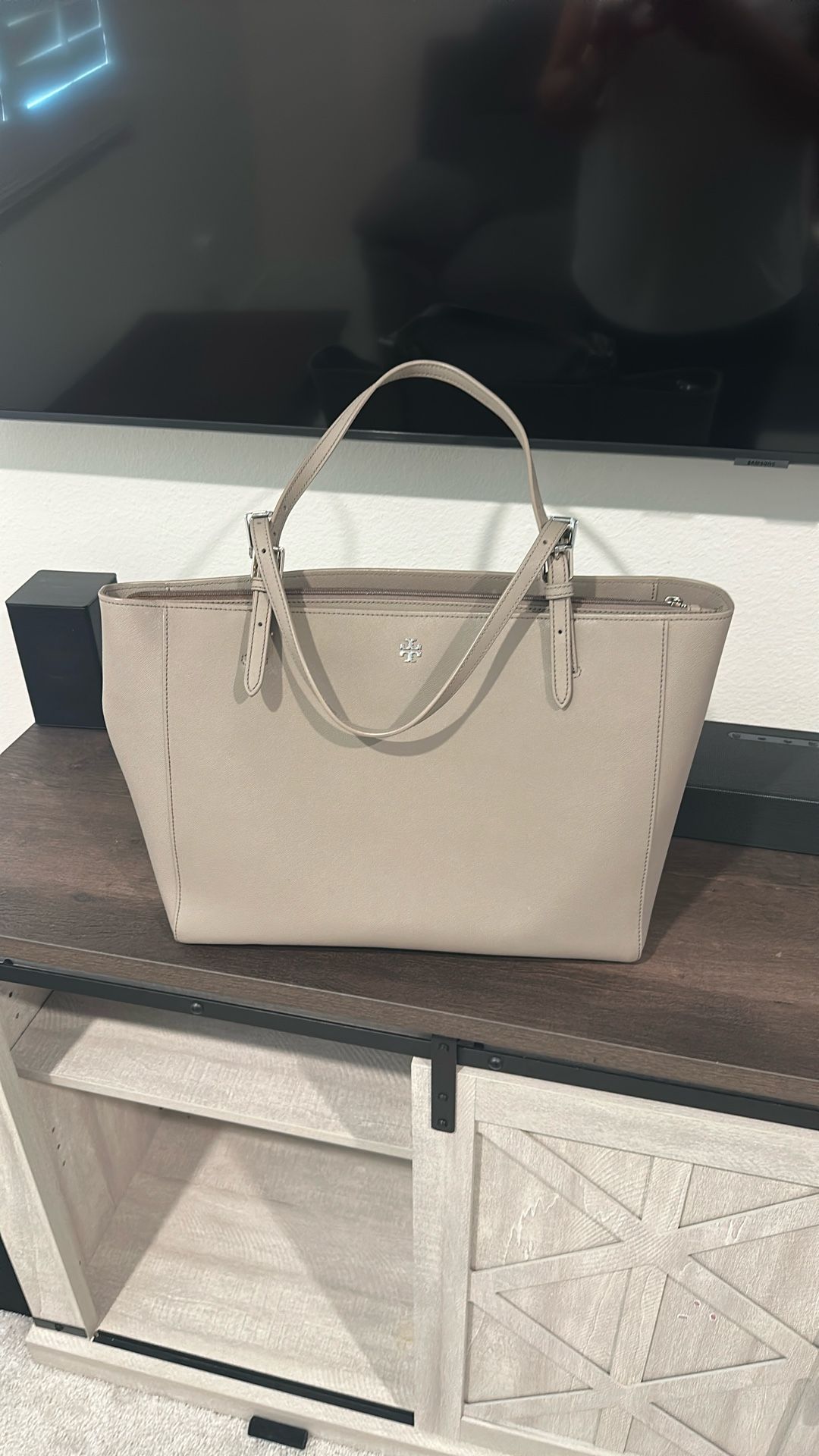 Tory Burch Shoulder Bag