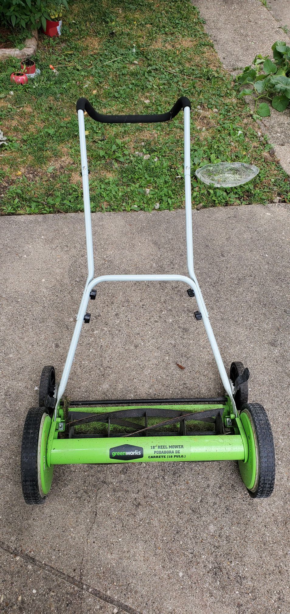 Greenworks 18-Inch Reel Lawn Mower