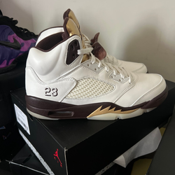 Air Jordan 5 Size 11 Woman’s / 9.5 Men  Work twice