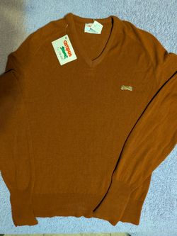 Le Tigre Campus v-neck XL  men's VTG sweater New with tags