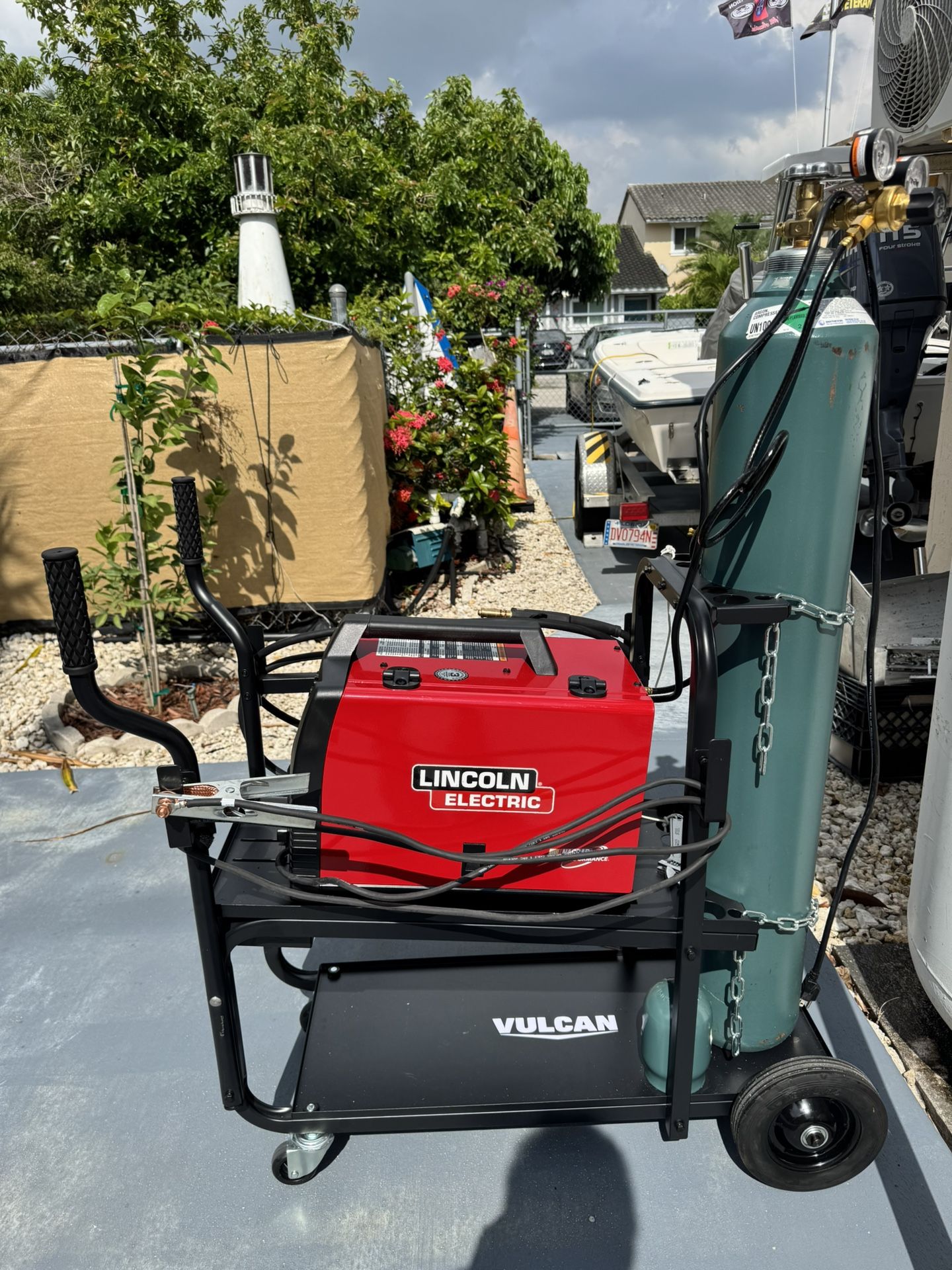 Lincoln Electric Easy Mig 140 Flex Welding Machine