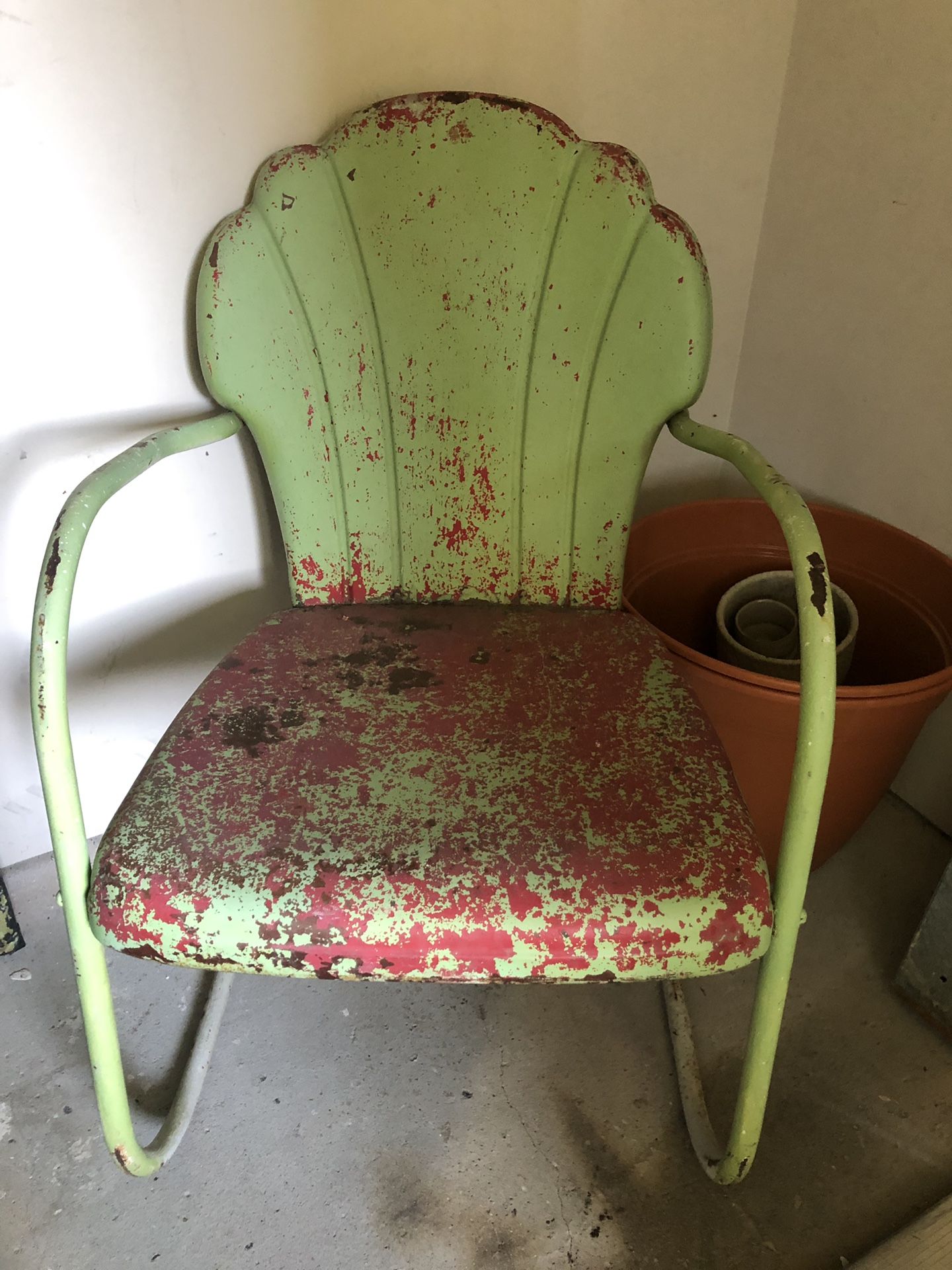 Vintage metal patio chair for Sale in Franklin, TN OfferUp