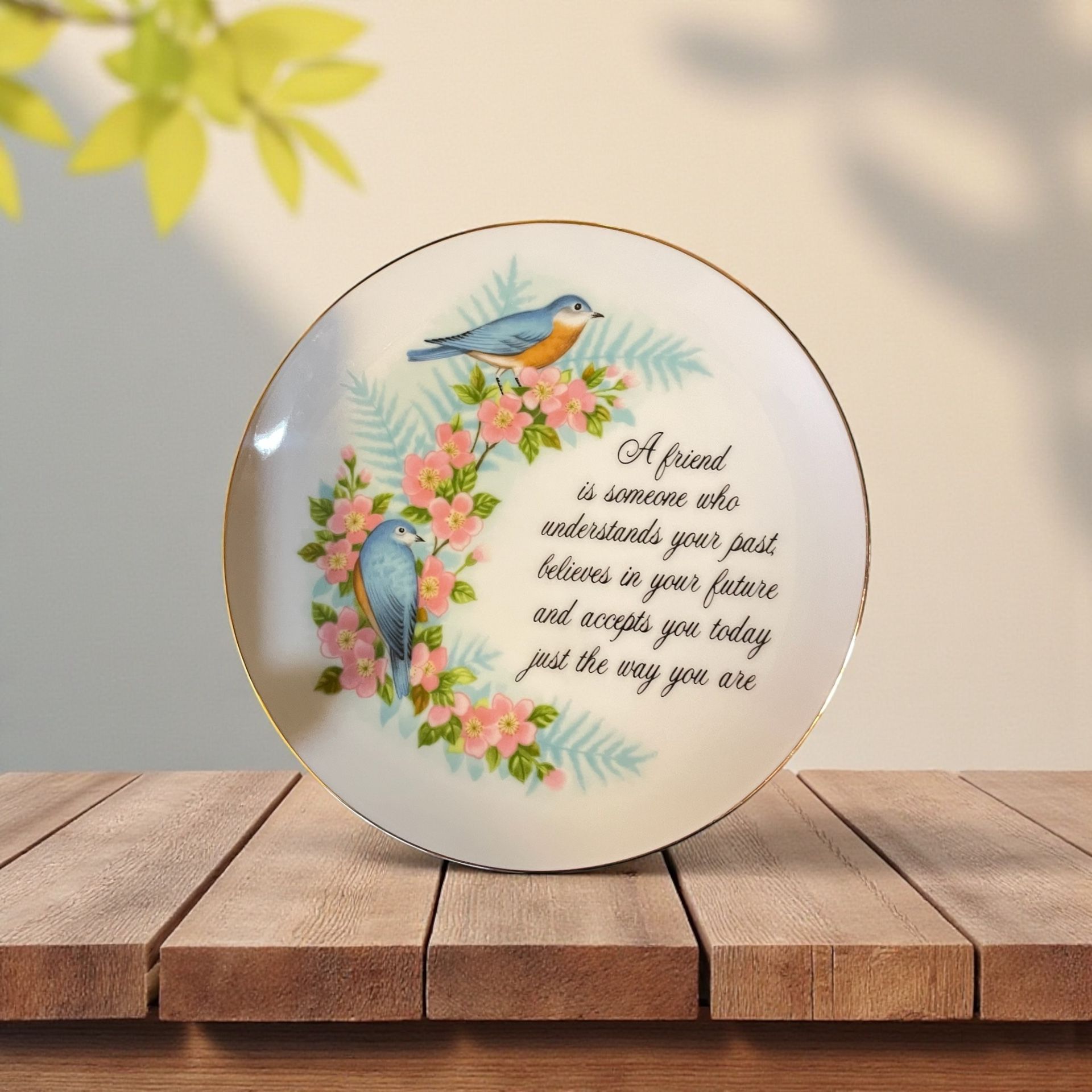 Vintage Heirloom Edition Genuine Porcelain Decorative Friendship Birds Plate
