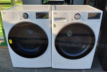 LG THINQ USED FRONT LOAD STEAM WASHER AND GAS DRYER 