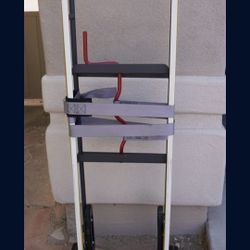 Milwaukee 800 Pound Hand Truck