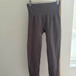 Gold’s Gym Leggings RARE 