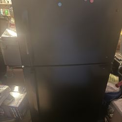 Black Insignia Refrigerator 