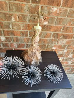 Jewelry holder and metal spike decor
