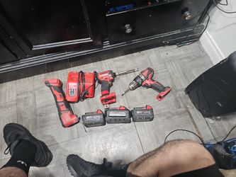 Milwaukee  Tools