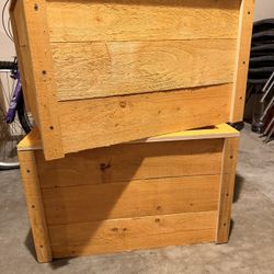 Hand‑Built Cedar Planter Bed – 16½” Deep