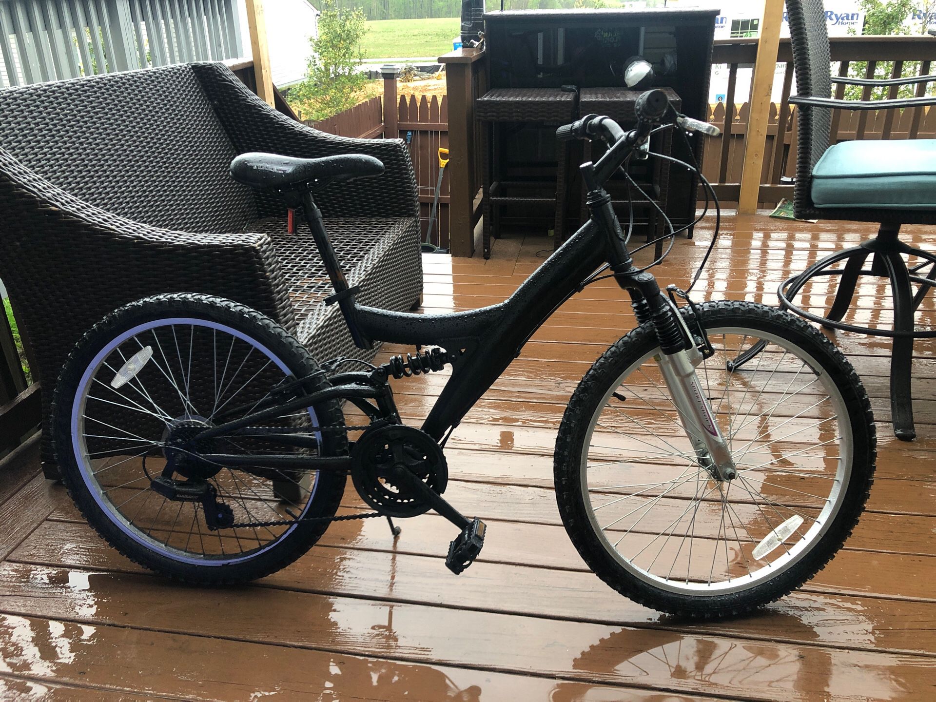 Basically new bike(barely used) (negotiable)(spray painted black)