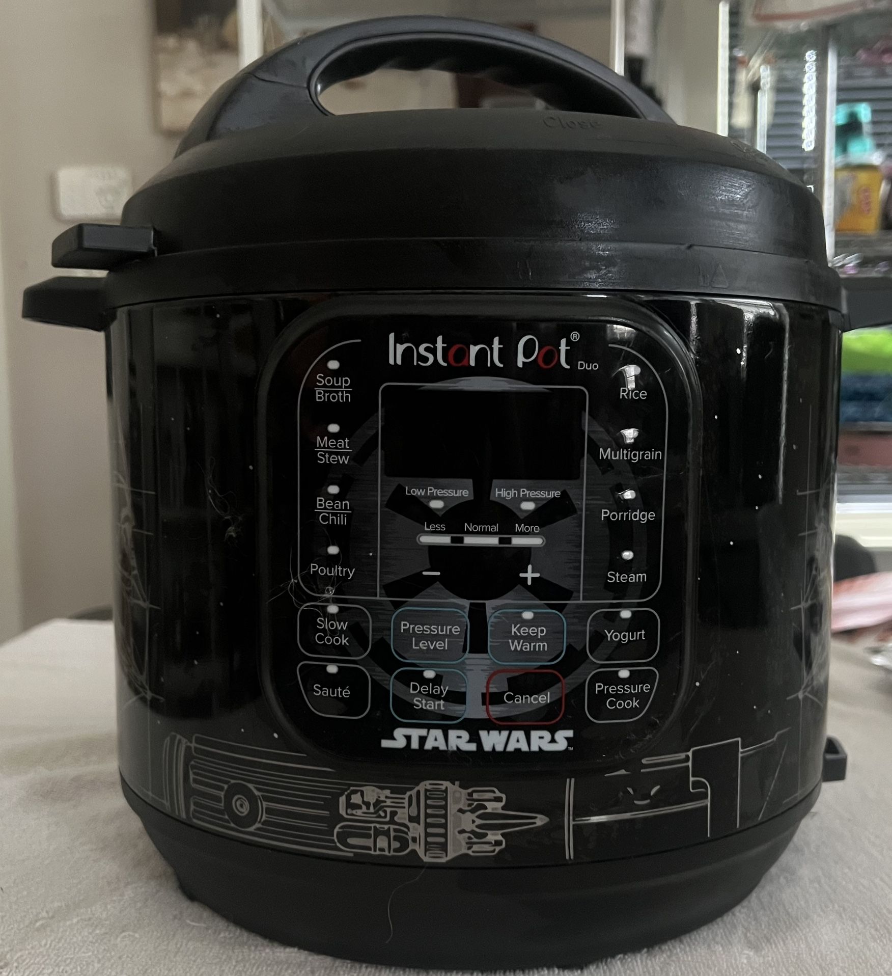 Star Wars Instant Pot Darth Vader 6QT Duo Limited Edition