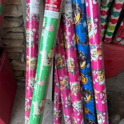 Free Christmas Wrapping Paper