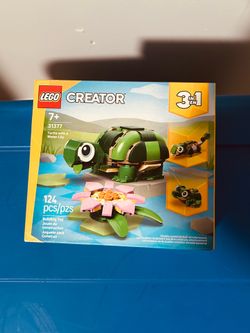 LEGO Creator 3-in-1 Turtle with a Water Lily 31377