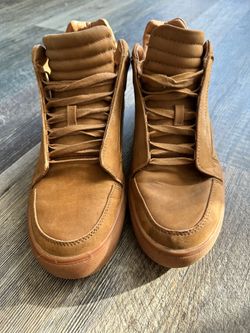 Men’s Steve Madden Brown high tops