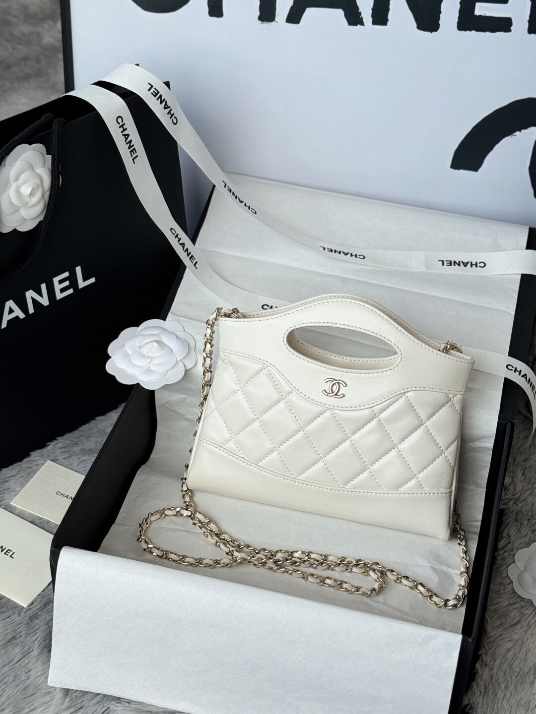 A classic women's shoulder bag