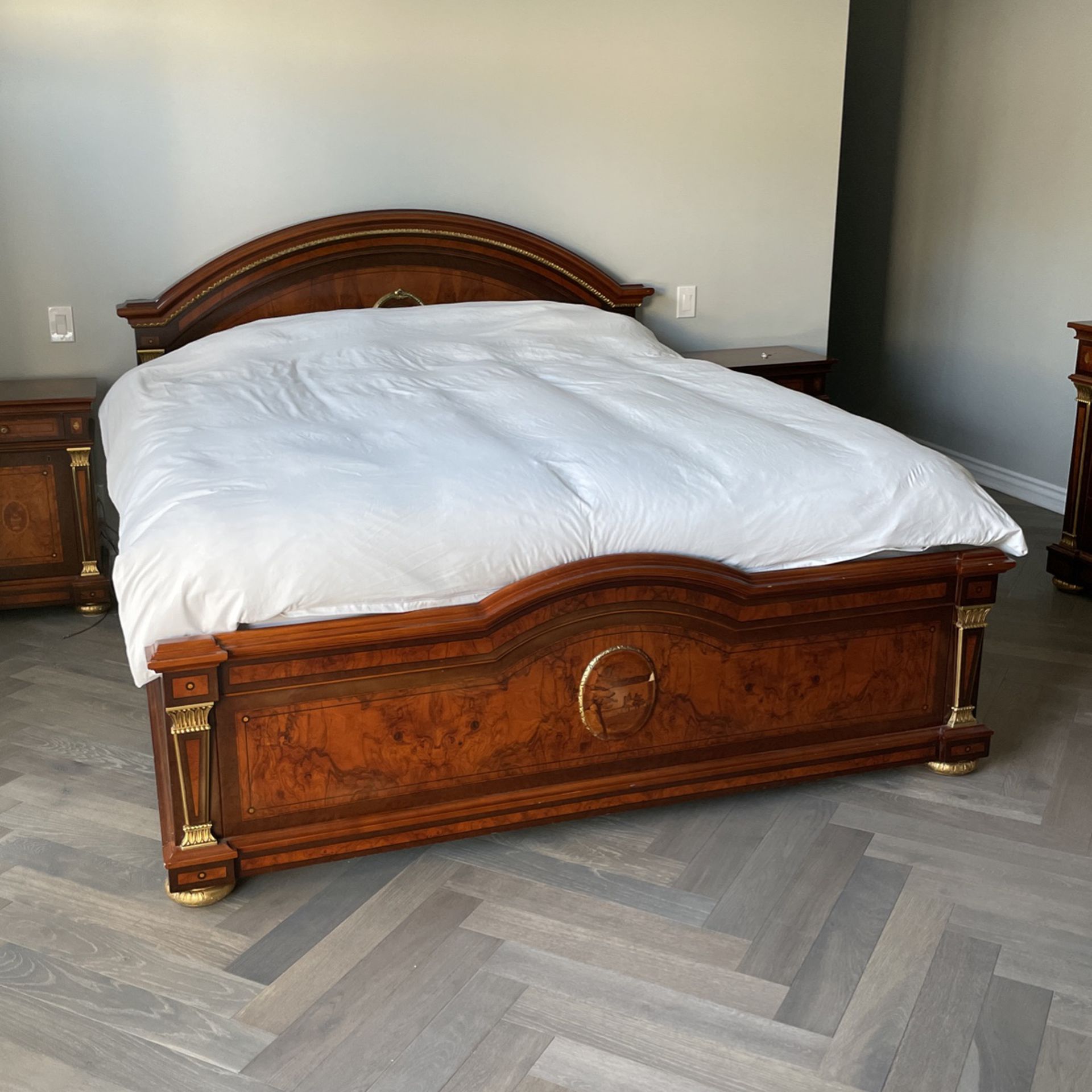 Italian Bed Room 6 Set Collection California King