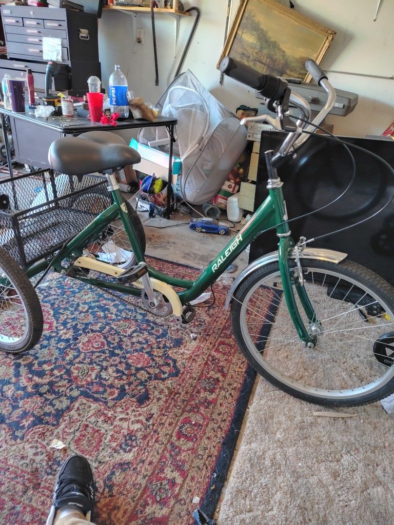 Raleigh 24 Inc Tryc Tristar