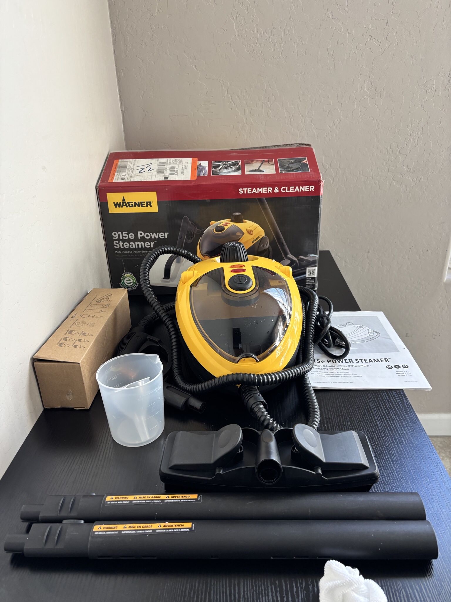 Comes with box. Lightly used. 1 Box of Assorted NEW or Lightly Used Items/Tools/Household  main image 3