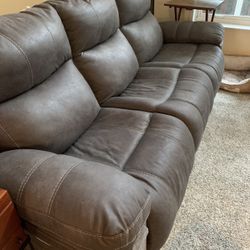 Reclining Couch And Chair Cat Friendly Home