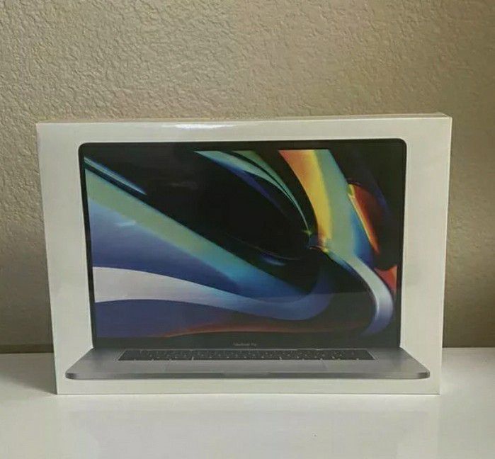 APPLE MACBOOK PRO - 16" SPACE GRAY - FULLY LOADED - 8TB / 2.4GHZ