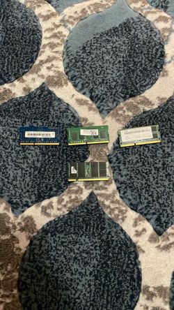Laptop ram