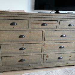Like New 9 Drawer Dresser for Sale in Weehawken NJ OfferUp