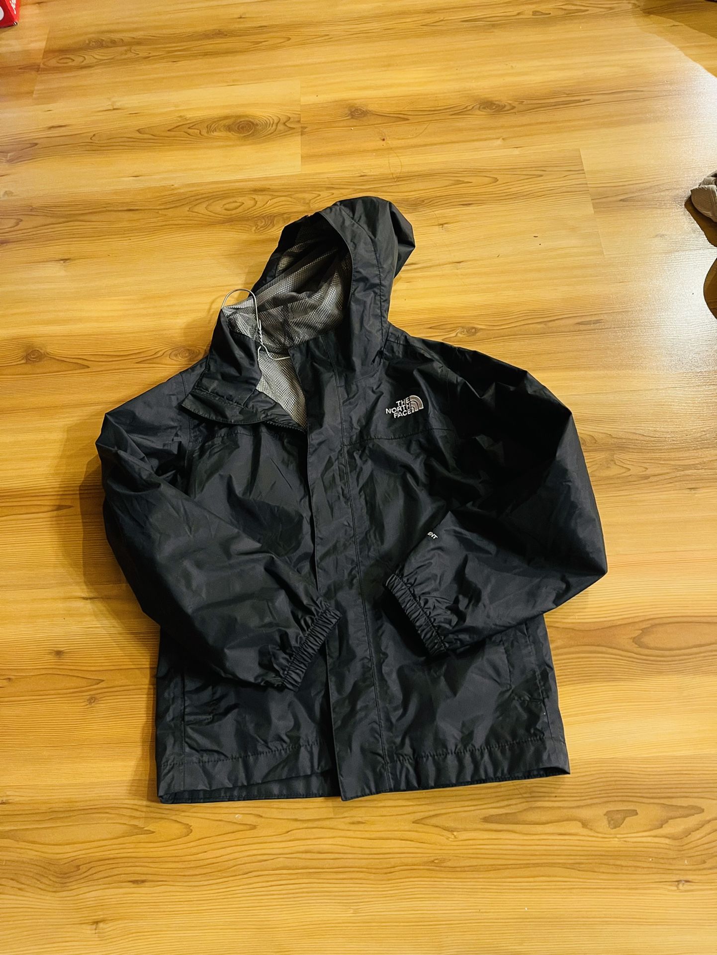 Like New The North face Kids Raincoat Size 7/8T ❤️👍🎈$19