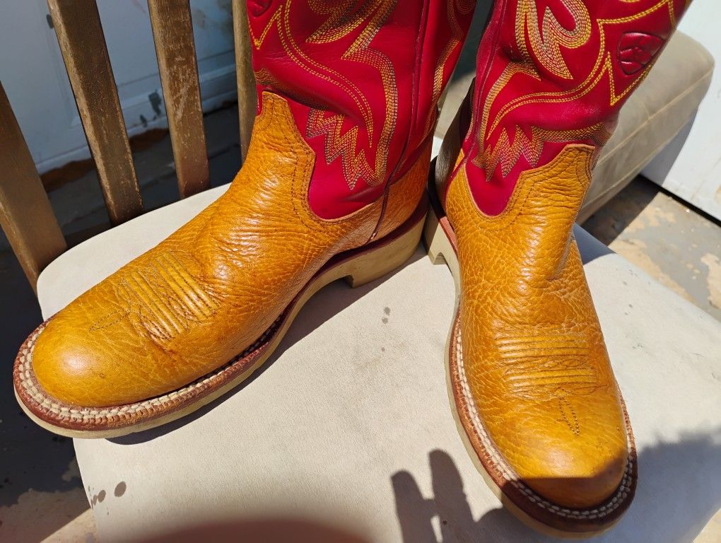 Ariat Boots Size 7b