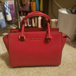 Michael Kors Medium Selma Satchel
