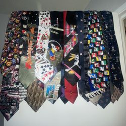  Quality Ties Seasonal 