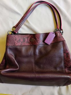 Coach purse never used