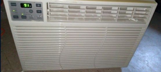 GE Air Conditioner 