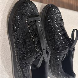 ICEBOX RHINESTONES size 10